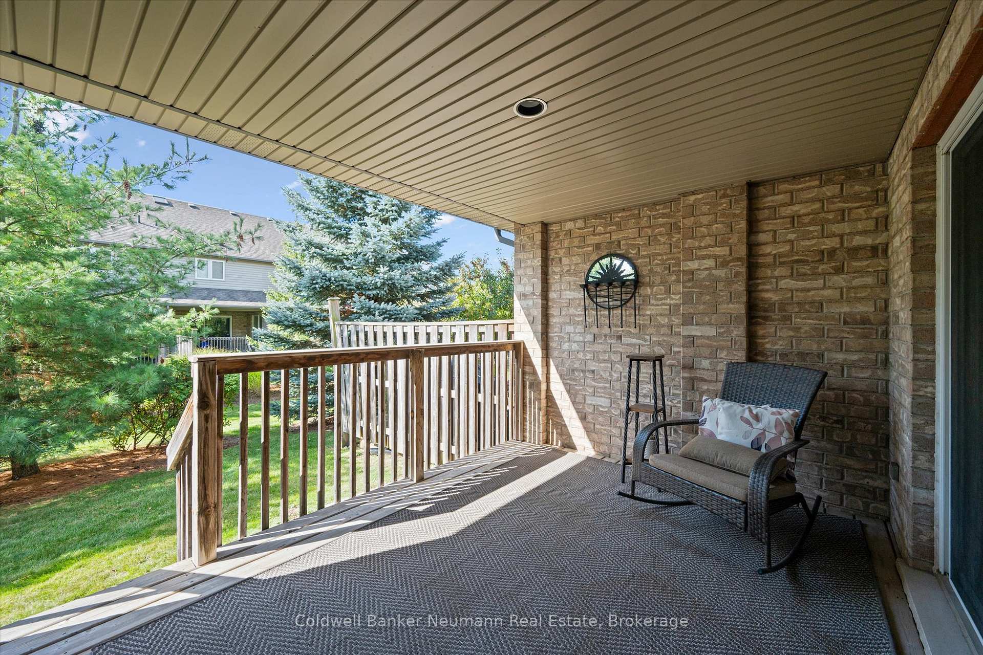 Photo 35 of Unit 5, 255 Summerfield Drive, Guelph, Pineridge/Westminster Woods — HOMEH