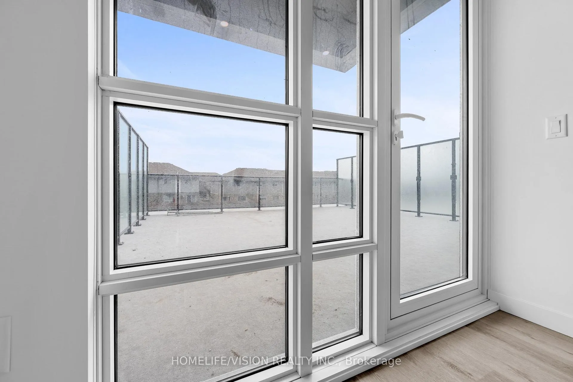 Photo 12 of Unit 202, 461 Green Road, Hamilton, Lakeshore — HOMEH