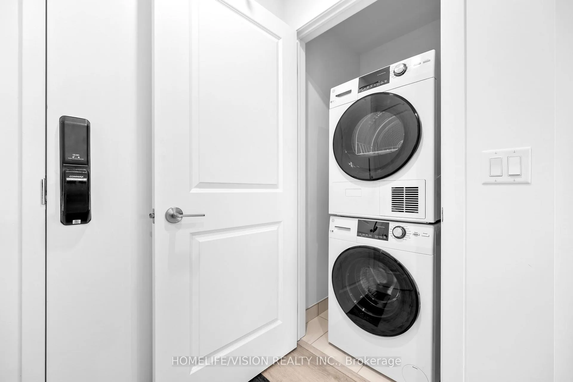 Photo 28 of Unit 202, 461 Green Road, Hamilton, Lakeshore — HOMEH
