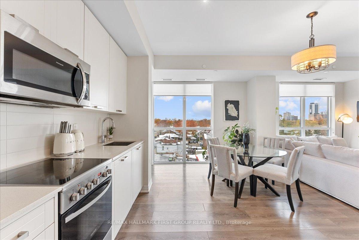 Photo 7 of Unit 604, 2301 Danforth Avenue, Toronto, East End-Danforth — HOMEH