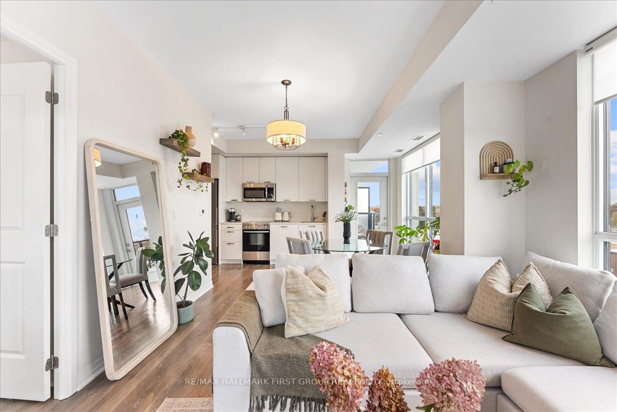 Photo 15 of Unit 604, 2301 Danforth Avenue, Toronto, East End-Danforth — HOMEH