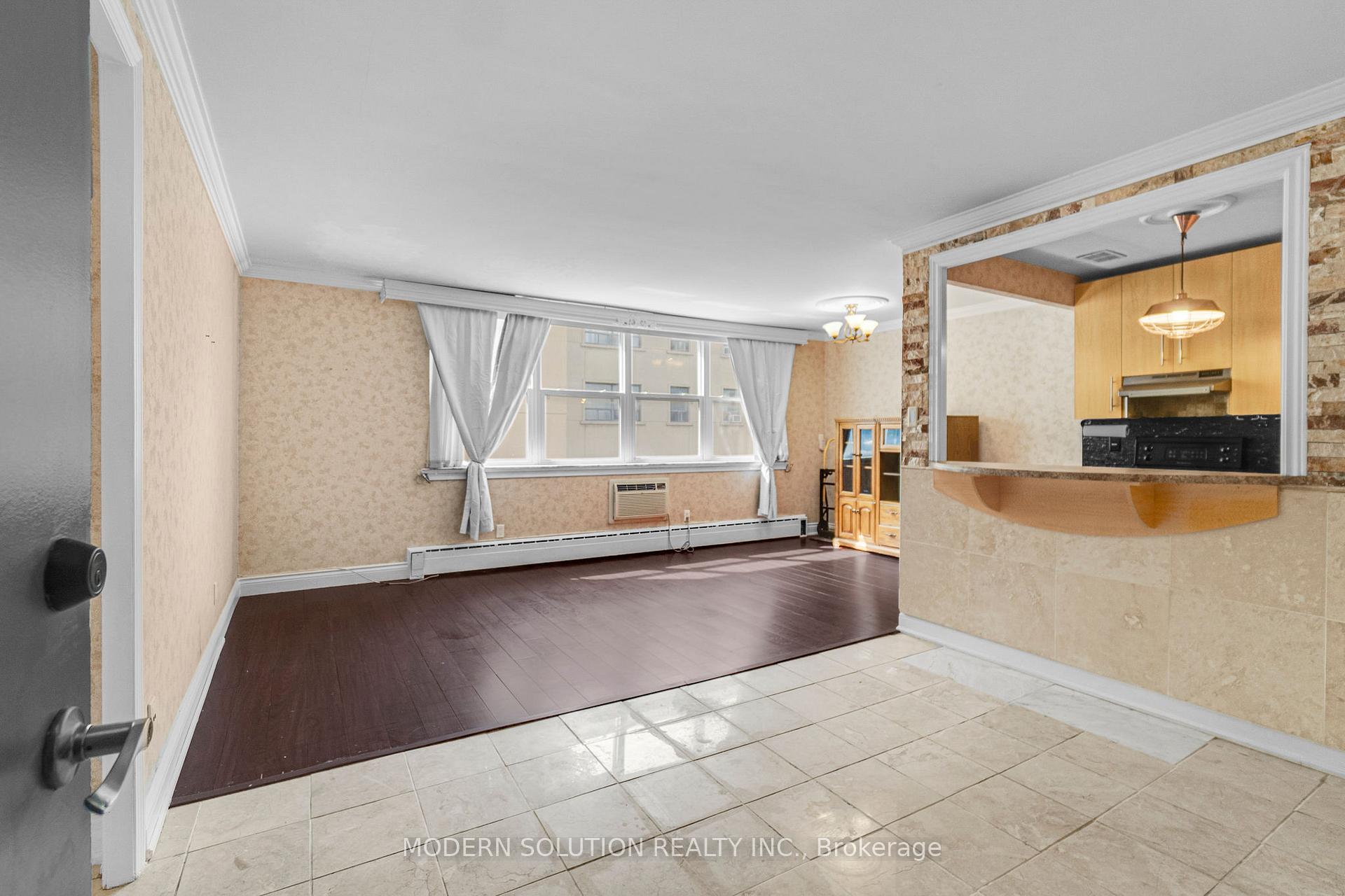 Photo 6 of Unit 104, 59 Neptune Drive, Toronto, Englemount-Lawrence — HOMEH