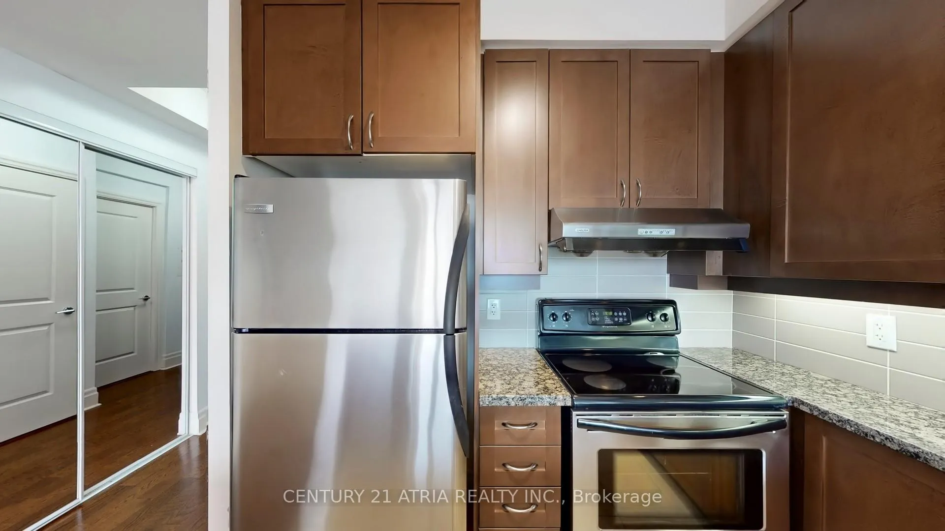 Photo 23 of Unit 311D, 57 Upper Duke Crescent, Markham, Unionville — HOMEH