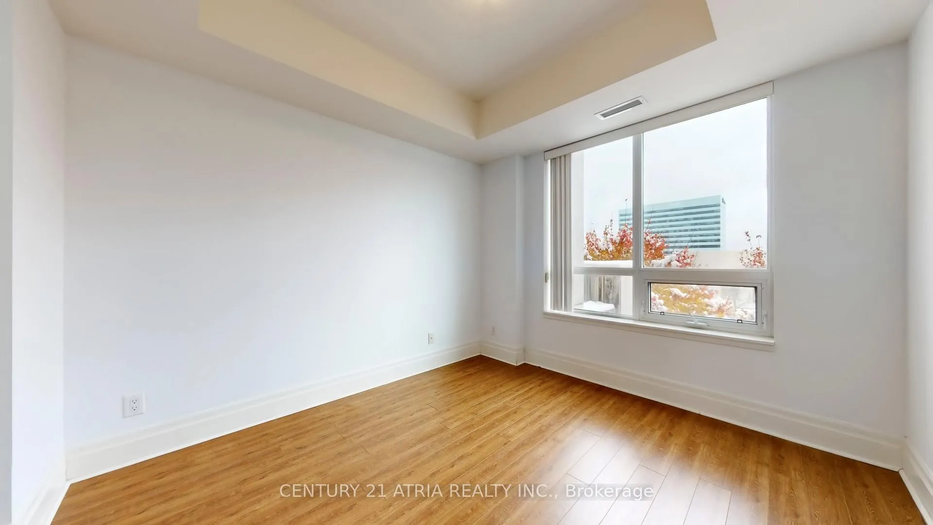 Photo 27 of Unit 311D, 57 Upper Duke Crescent, Markham, Unionville — HOMEH