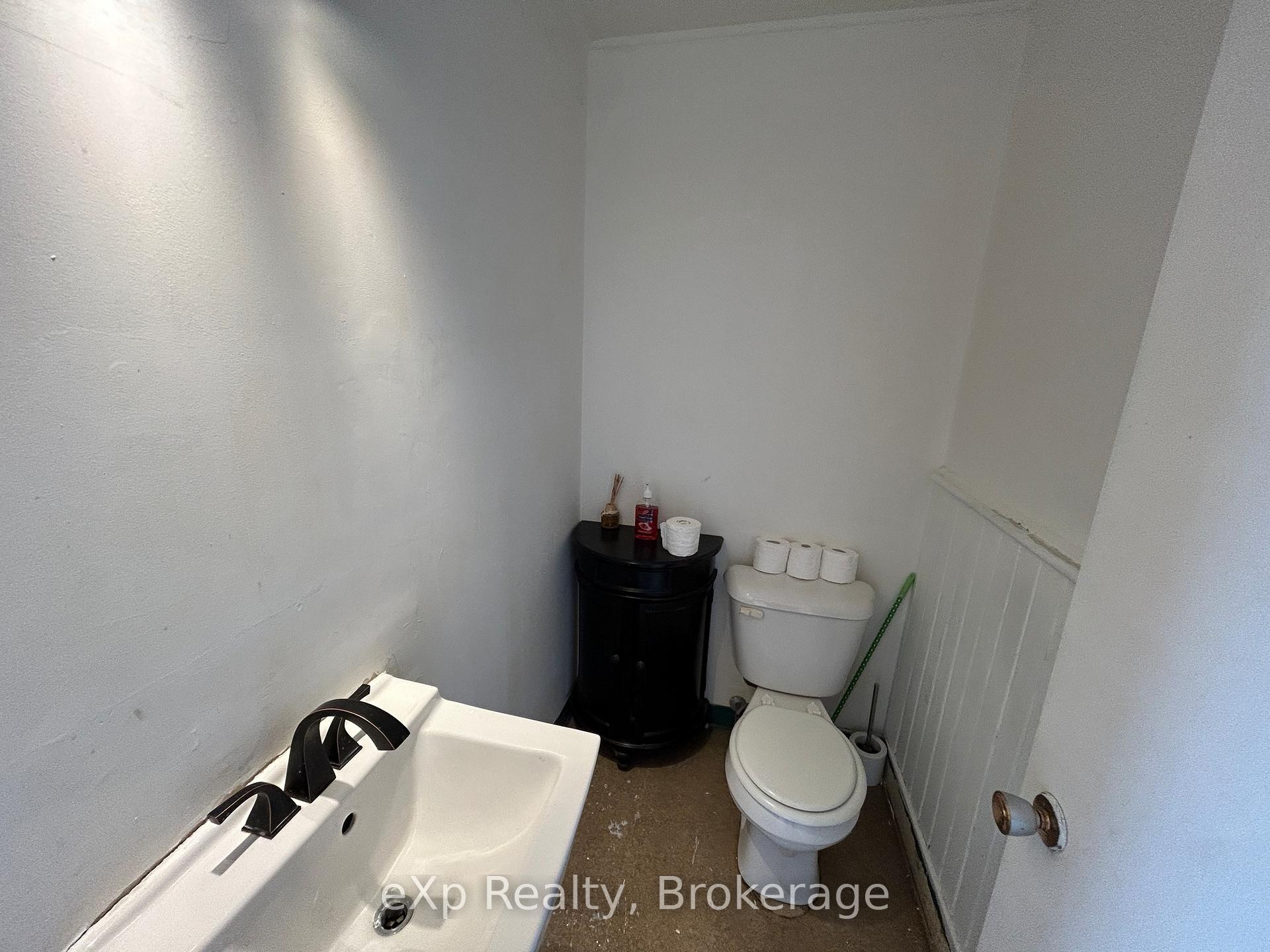 Photo 16 of 215 Jane Street, Brockton — HOMEH