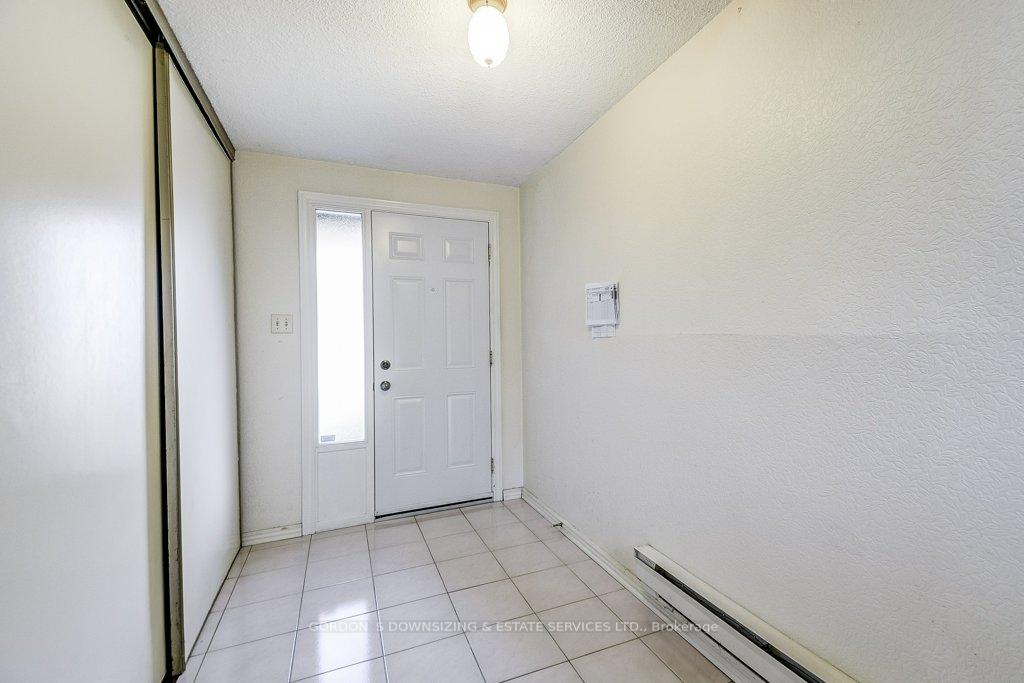 Photo 3 of Unit 23, 1250 Limeridge Road E, Hamilton, Trenholme — HOMEH