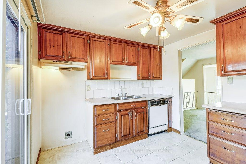 Photo 25 of Unit 23, 1250 Limeridge Road E, Hamilton, Trenholme — HOMEH
