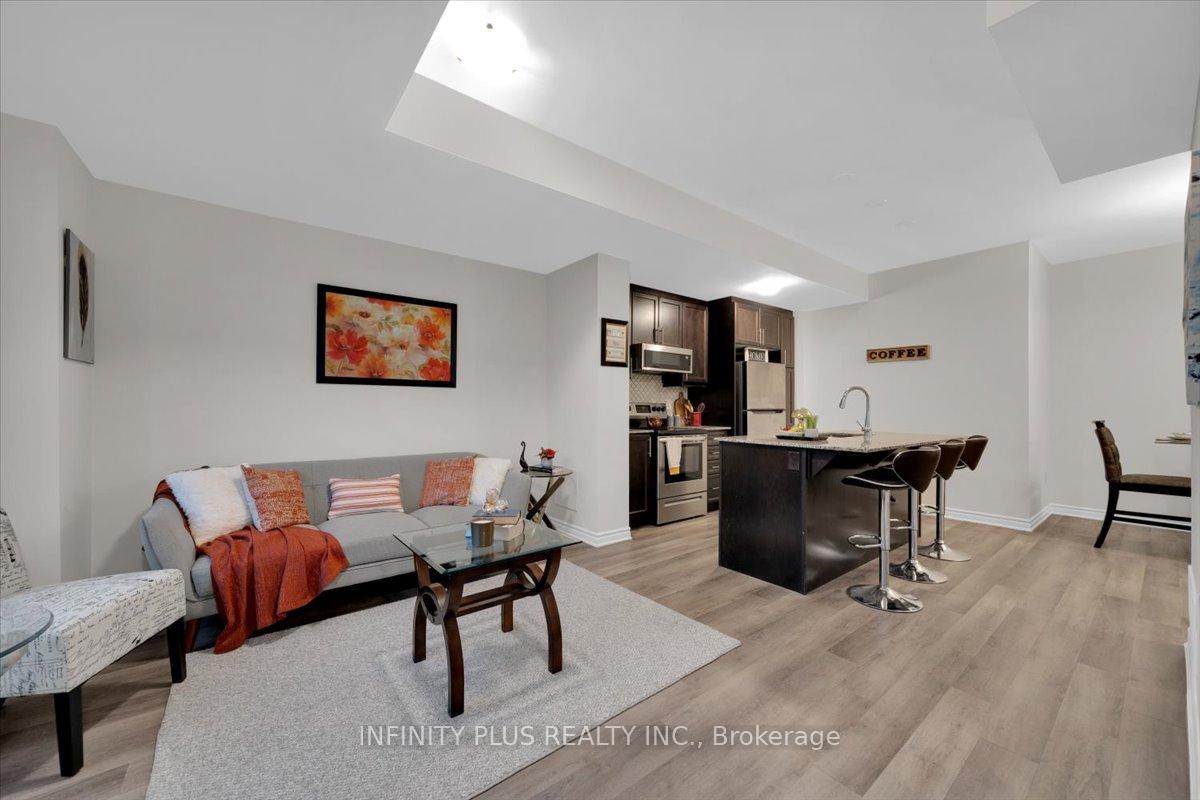 Photo 10 of Unit 301, 1034 Reflection Place, Pickering, Rural Pickering — HOMEH