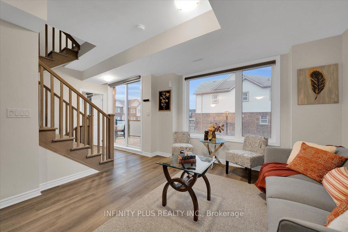Photo 14 of Unit 301, 1034 Reflection Place, Pickering, Rural Pickering — HOMEH