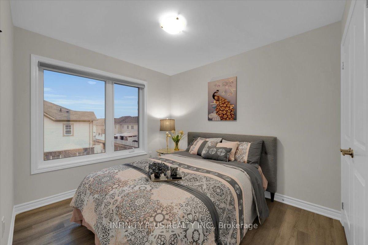 Photo 23 of Unit 301, 1034 Reflection Place, Pickering, Rural Pickering — HOMEH