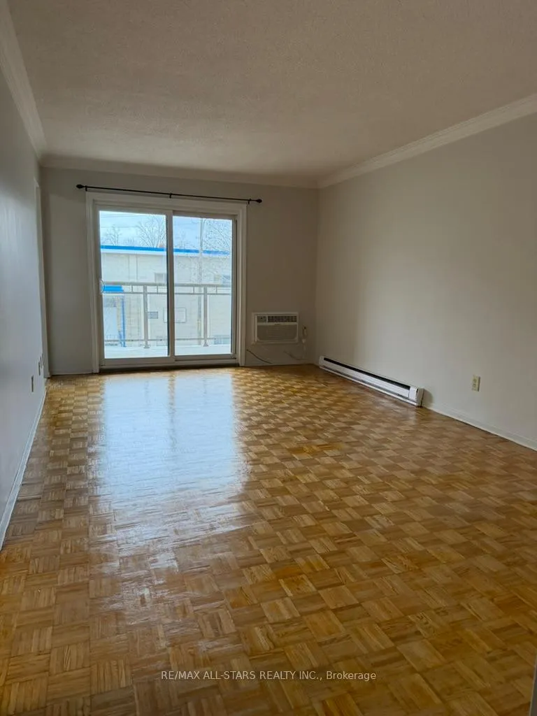 Photo 9 of Unit 7, 73 Albert Street, Uxbridge — HOMEH