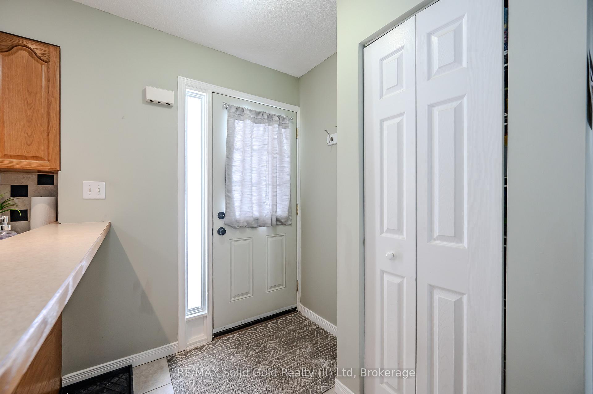 Photo 7 of Unit 52, 211 Veronica Drive, Kitchener — HOMEH
