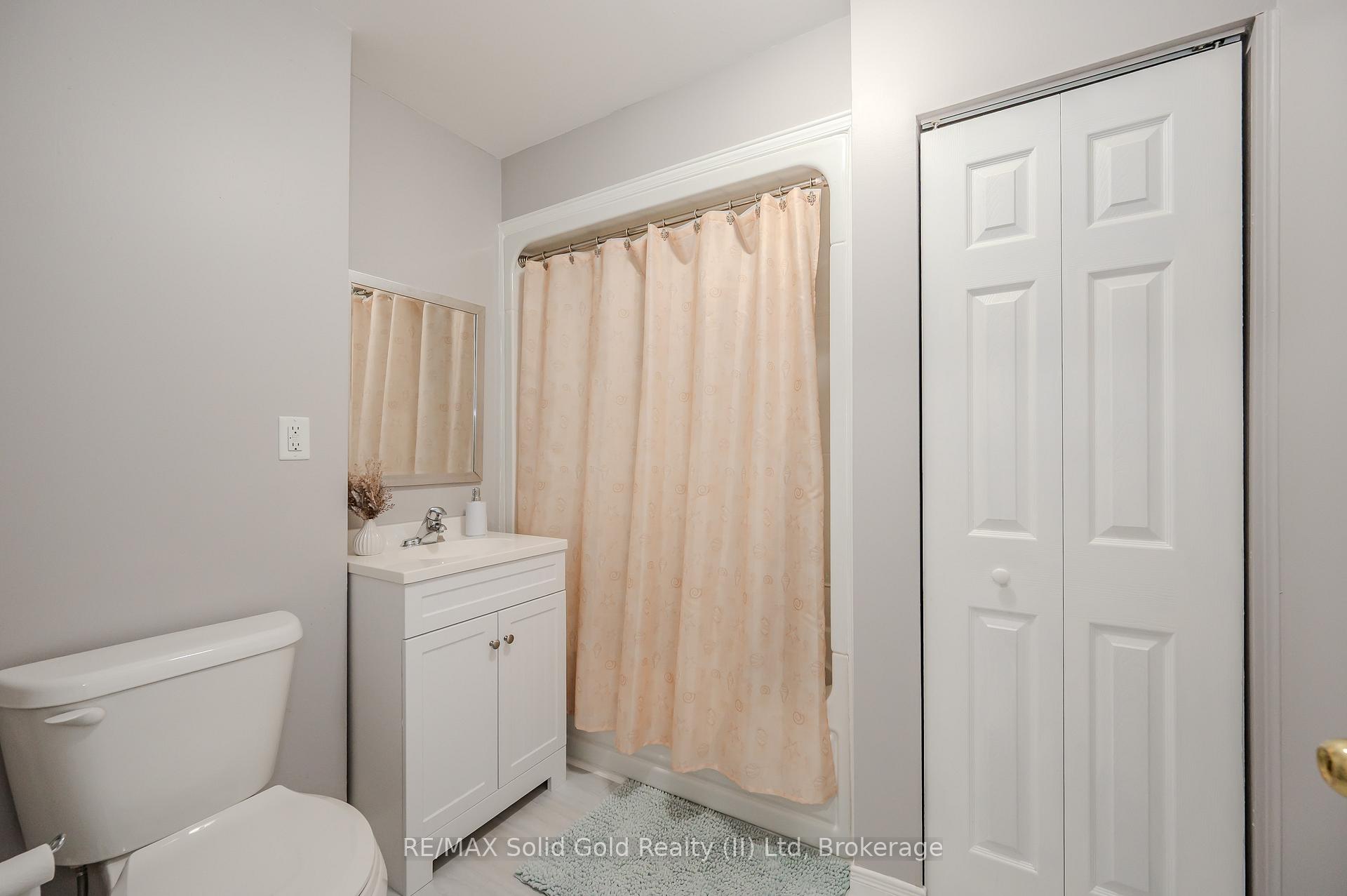 Photo 27 of Unit 52, 211 Veronica Drive, Kitchener — HOMEH
