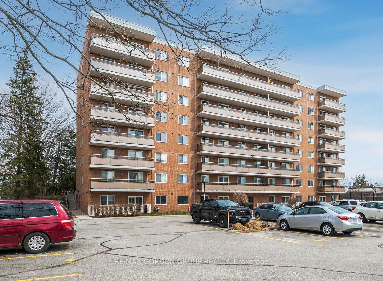 Front of Unit 601, 414 Blake Street