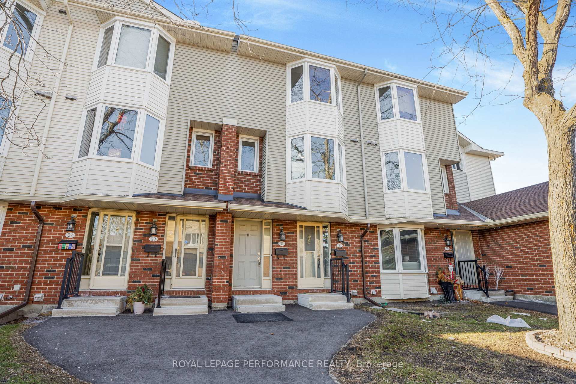 Front of 31 Haxby
