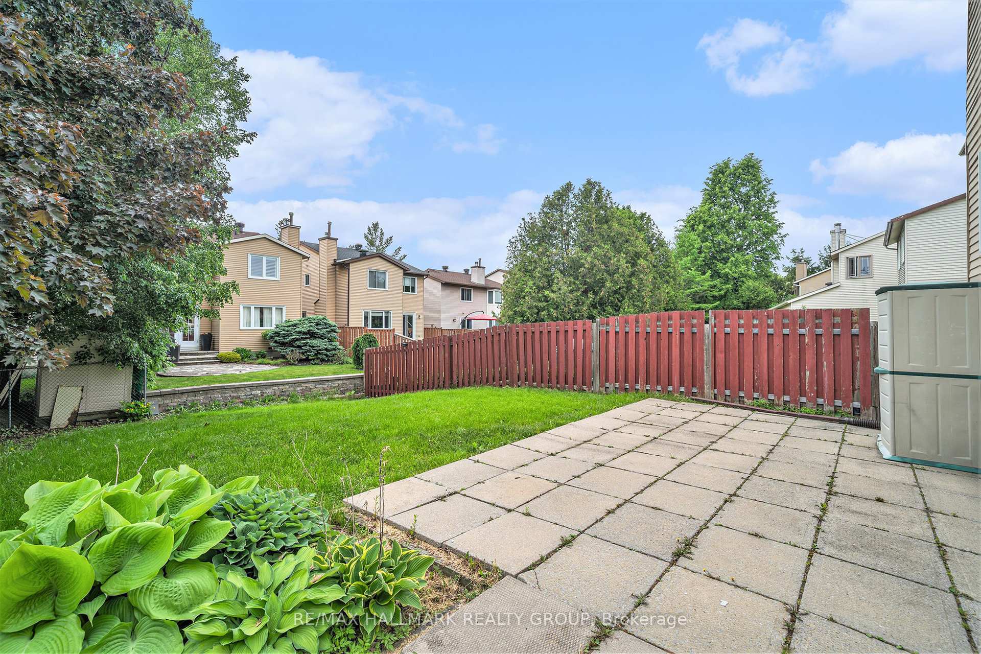 Photo 31 of 69 Farm Gate Crescent, Ottawa, Borden Farm/Stewart Farm/Carleton Heights/Parkwood Hills — HOMEH