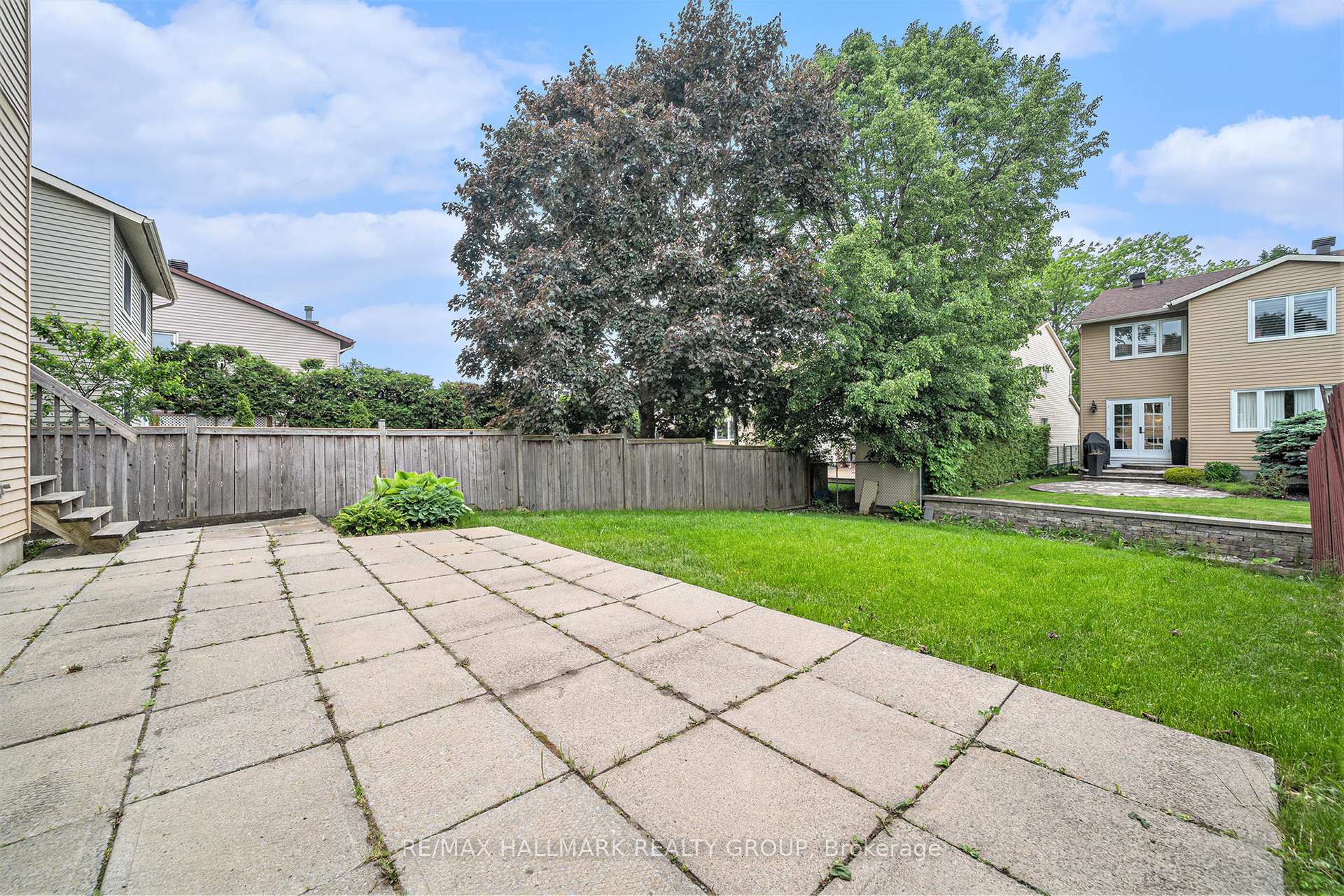 Photo 28 of 69 Farm Gate Crescent, Ottawa, Borden Farm/Stewart Farm/Carleton Heights/Parkwood Hills — HOMEH
