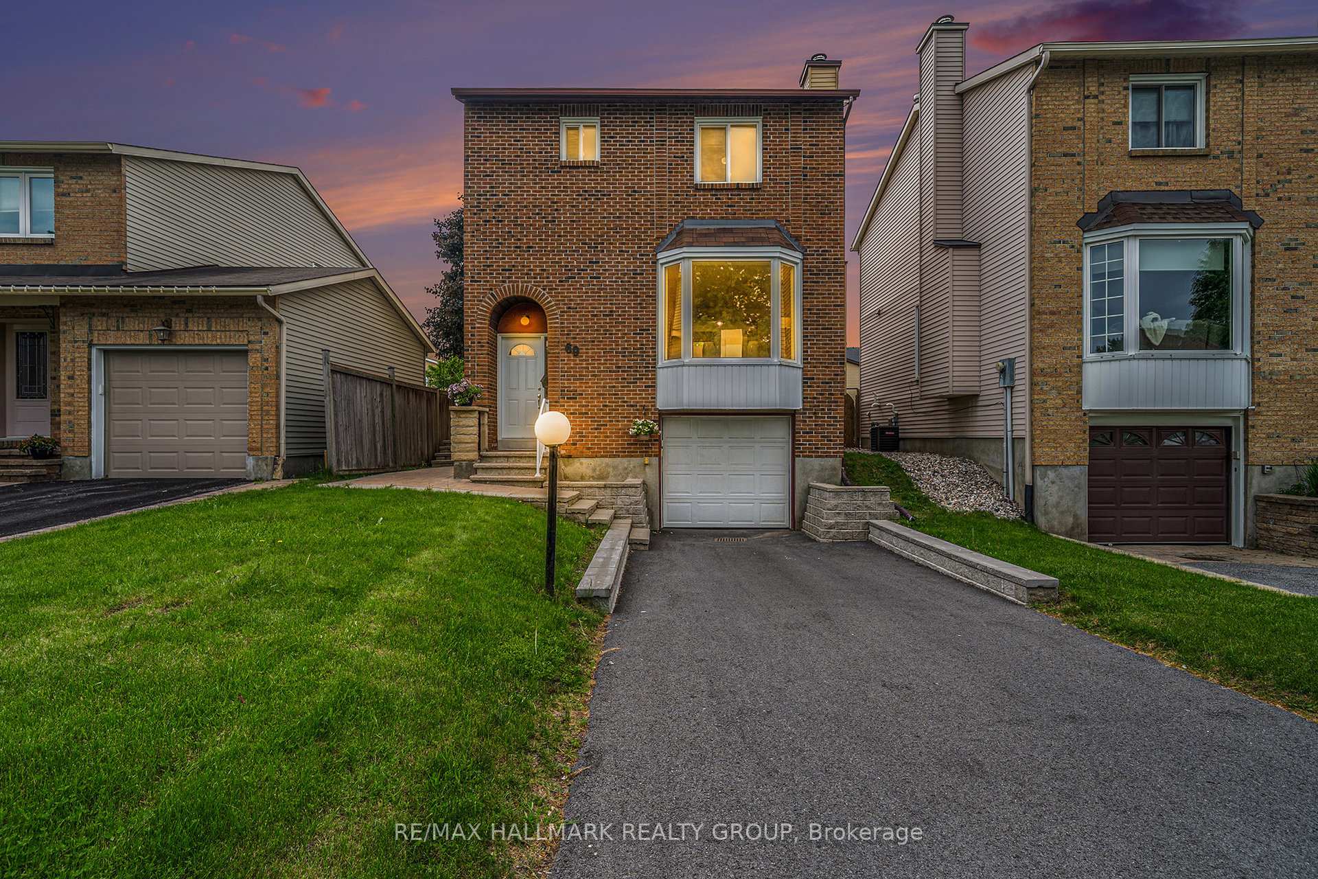 Photo 30 of 69 Farm Gate Crescent, Ottawa, Borden Farm/Stewart Farm/Carleton Heights/Parkwood Hills — HOMEH