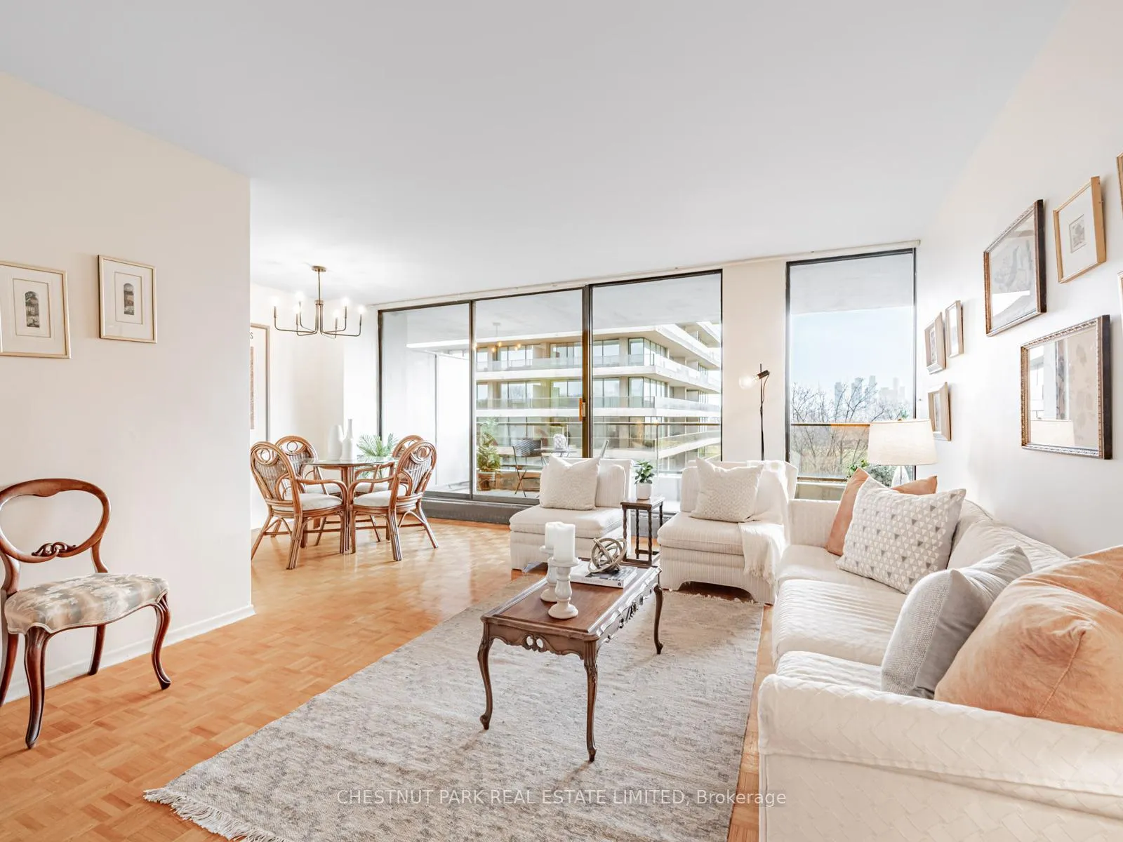 Photo 8 of Unit 505, 20 Avoca Avenue, Toronto, Rosedale-Moore Park — HOMEH