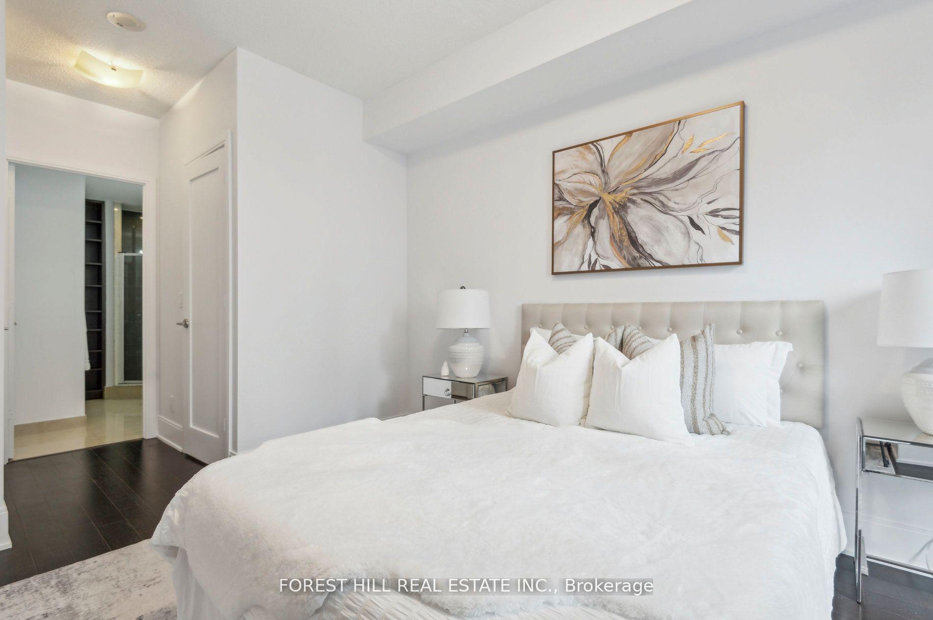 Photo 11 of Unit 713, 70 Roehampton Avenue, Toronto, Mount Pleasant West — HOMEH