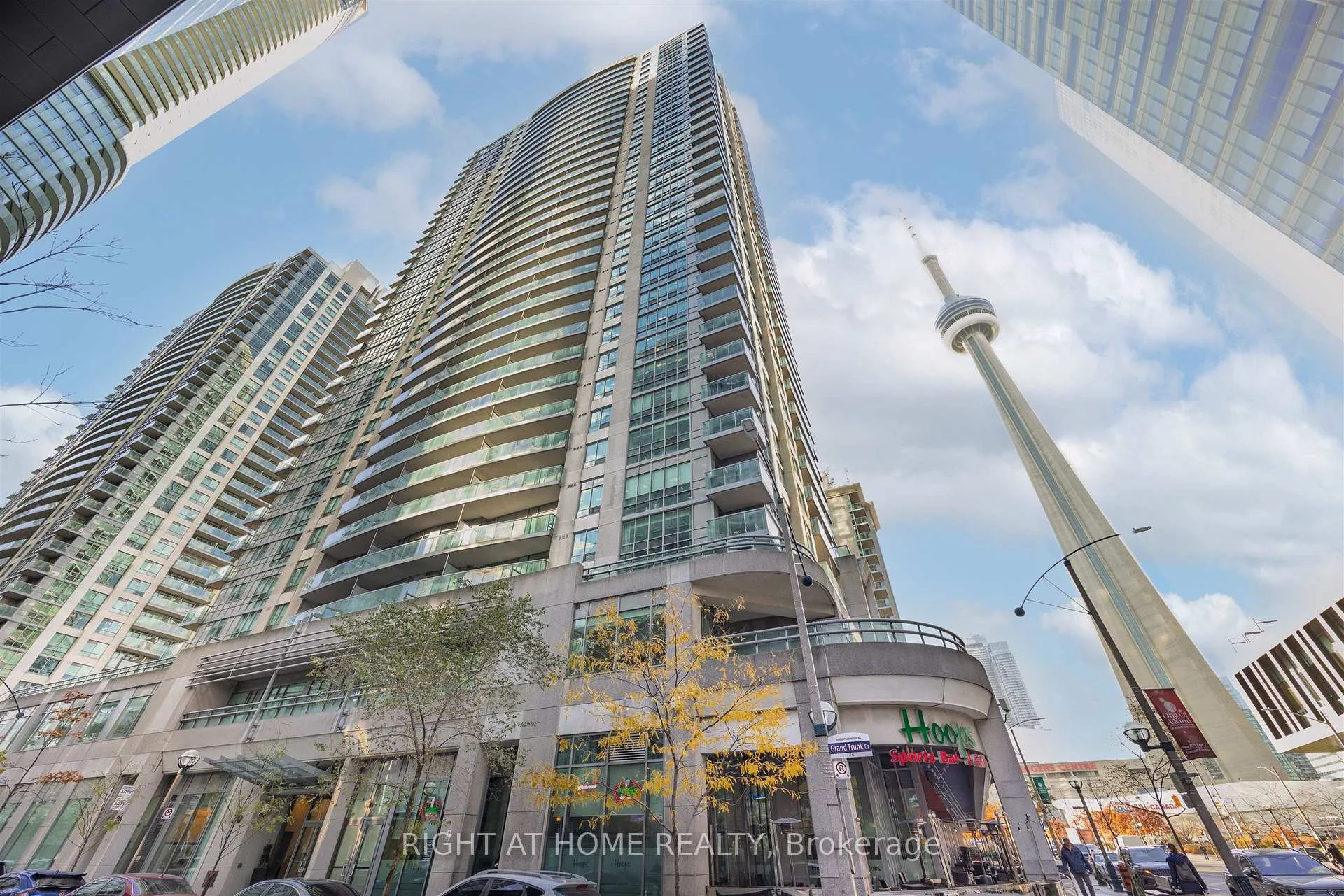 Front of Unit 2910, 30 Grand Trunk Crescent