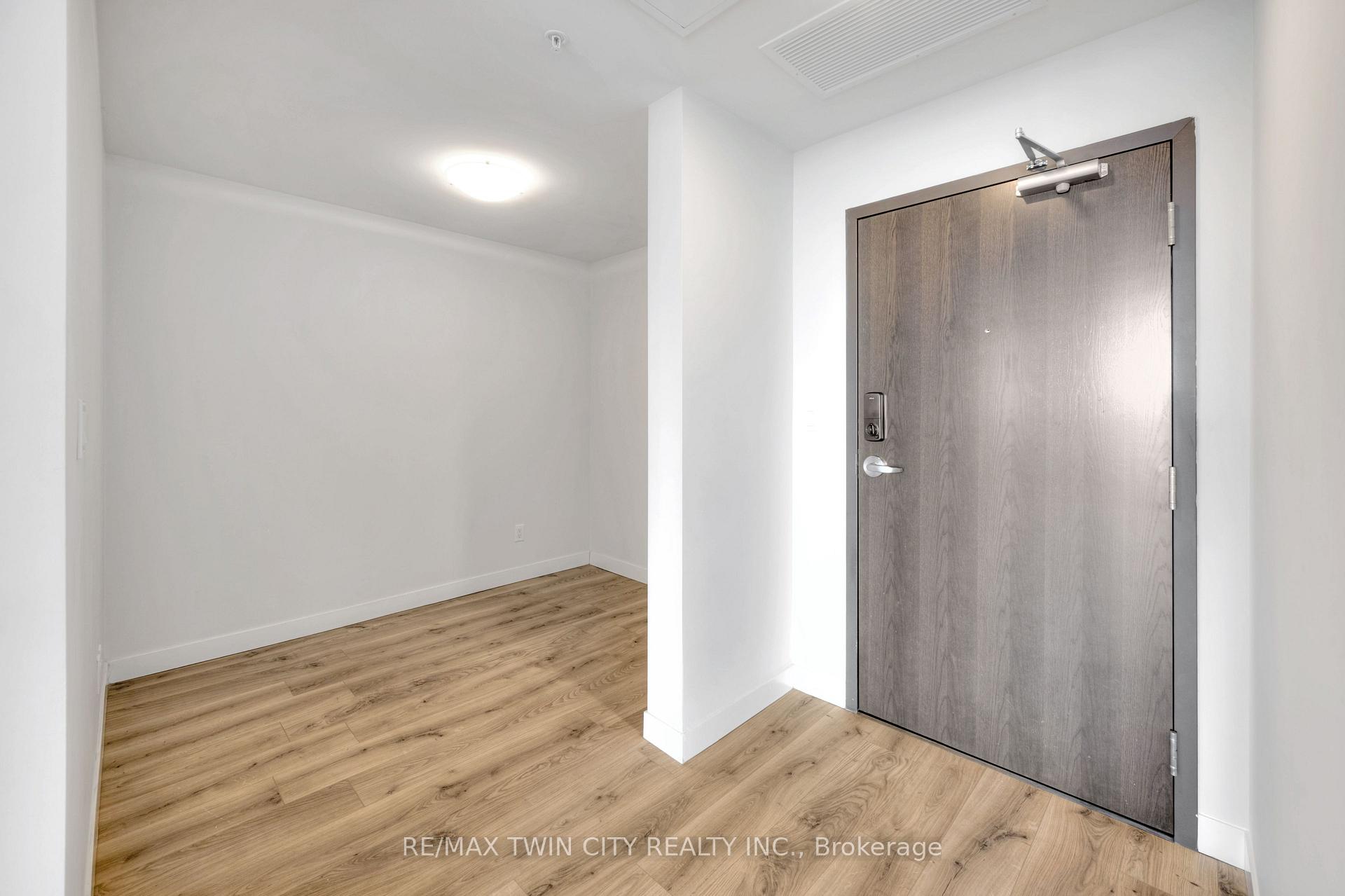 Photo 6 of Unit 2910, 60 Frederick Street, Kitchener — HOMEH