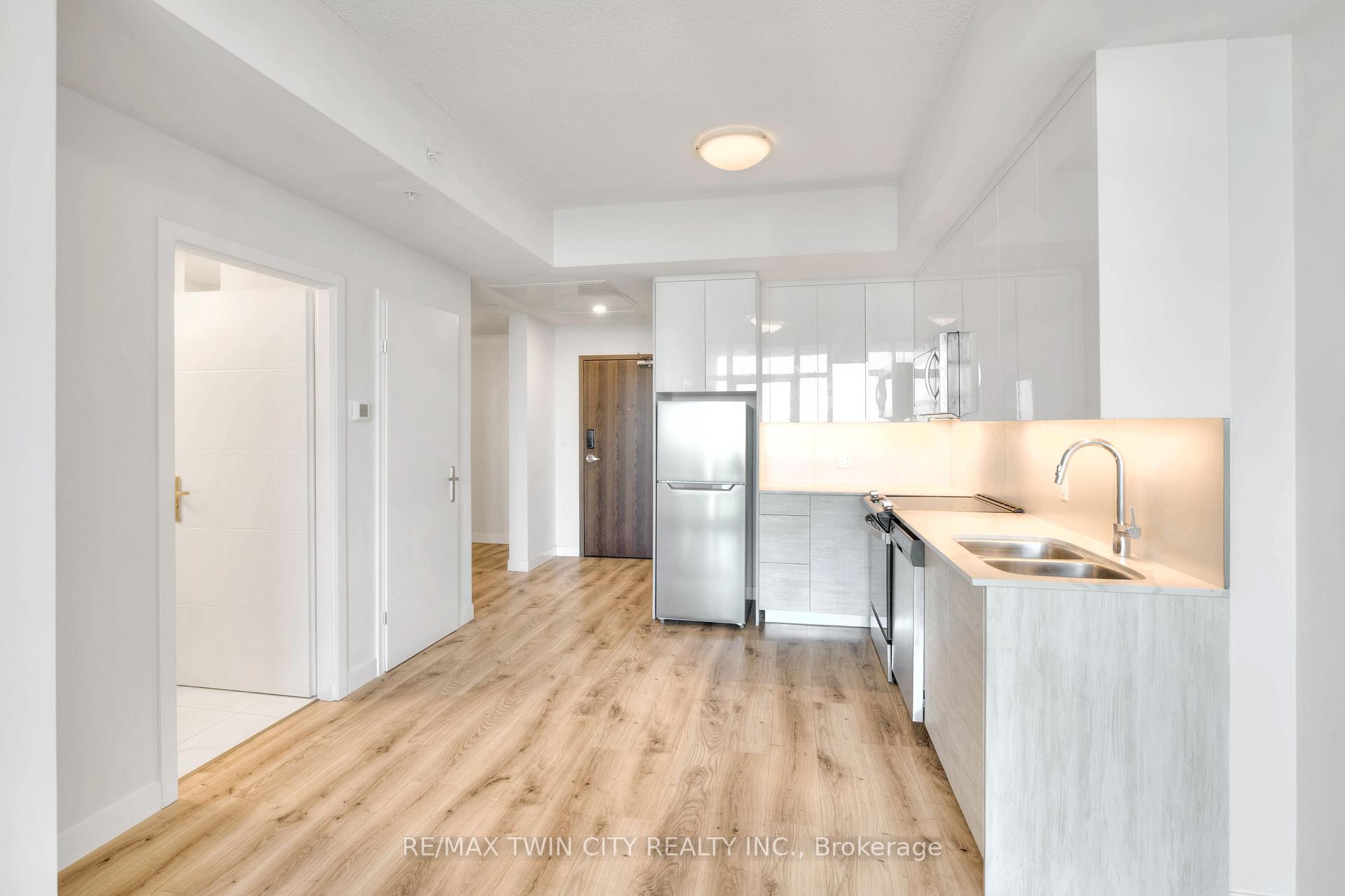 Photo 13 of Unit 2910, 60 Frederick Street, Kitchener — HOMEH