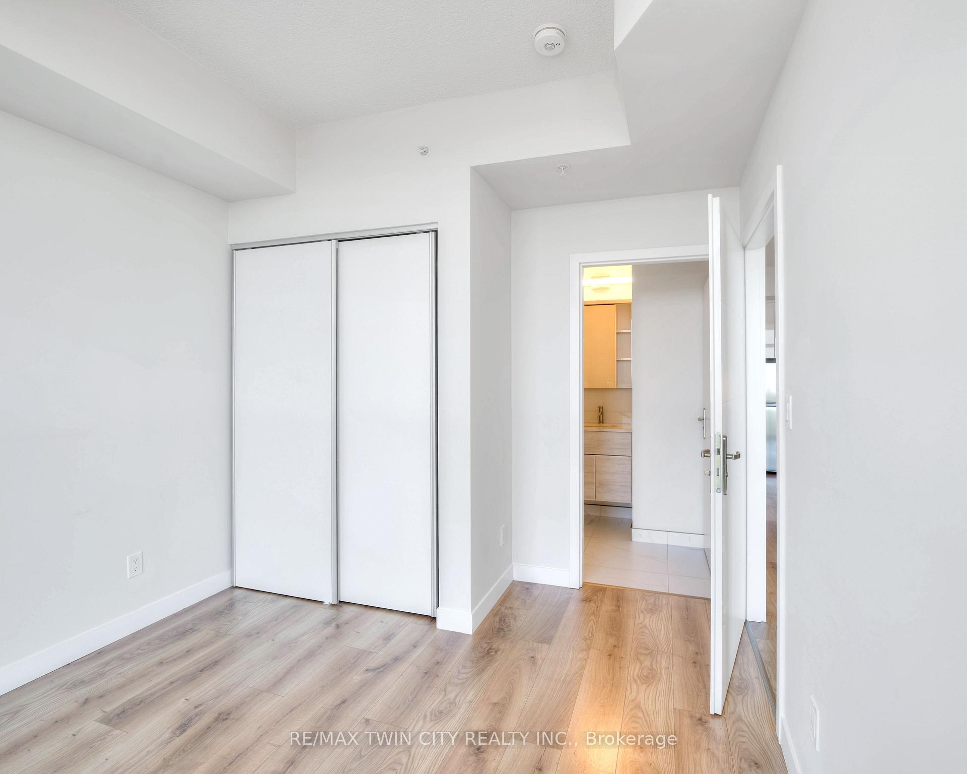 Photo 18 of Unit 2910, 60 Frederick Street, Kitchener — HOMEH