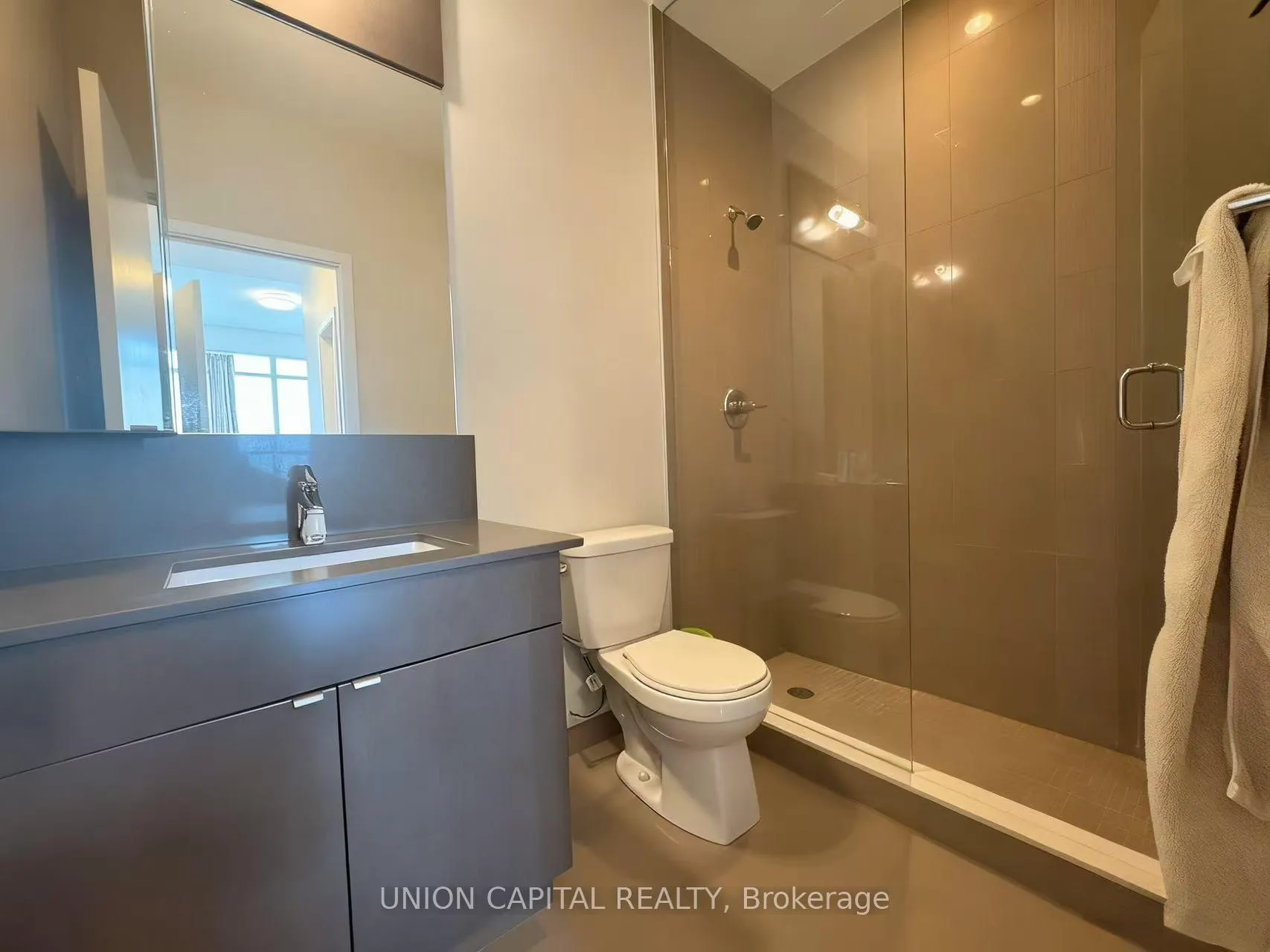 Photo 3 of Unit 3407, 89 Dunfield Avenue, Toronto, Mount Pleasant West — HOMEH