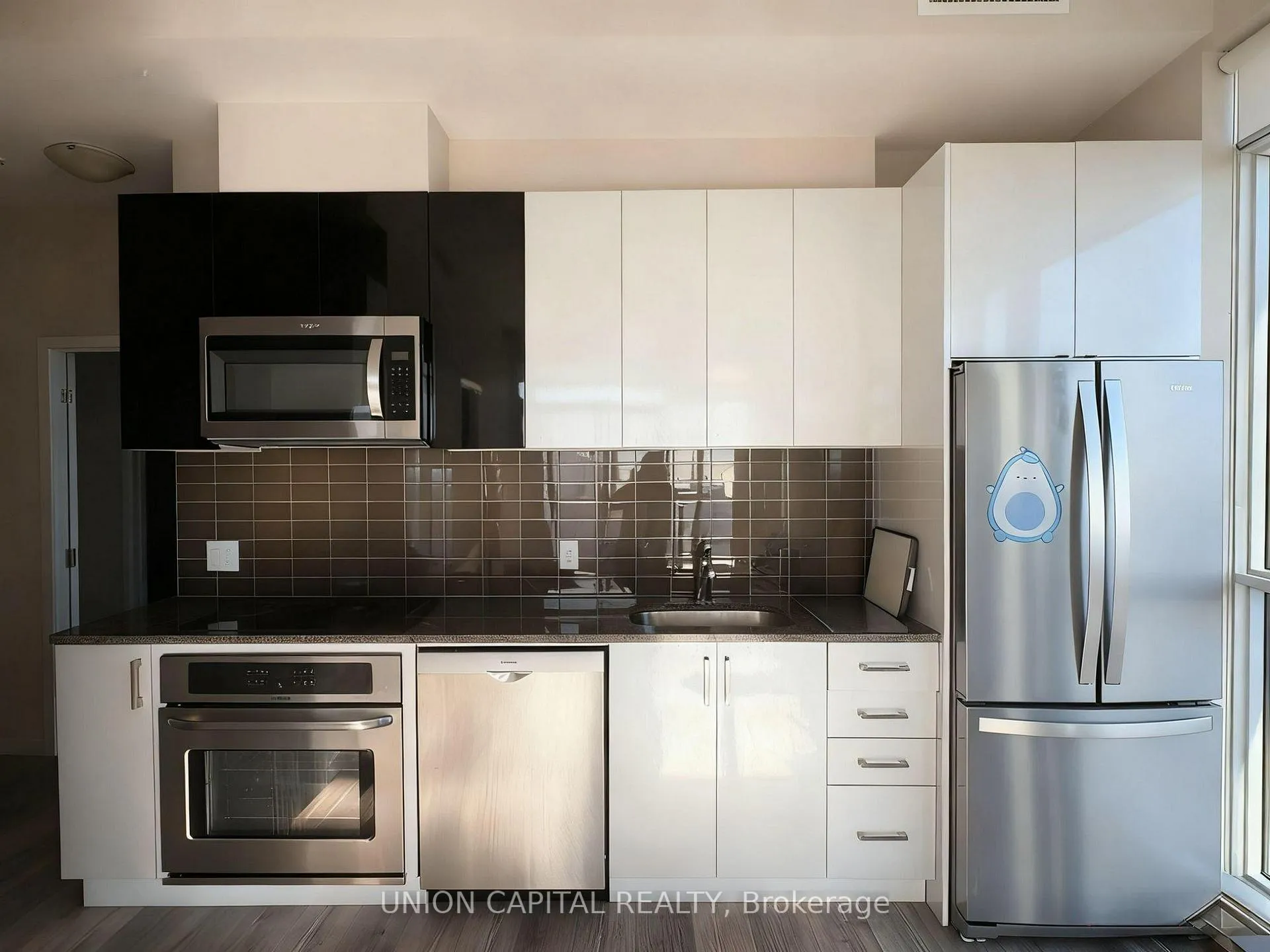 Photo 7 of Unit 3407, 89 Dunfield Avenue, Toronto, Mount Pleasant West — HOMEH