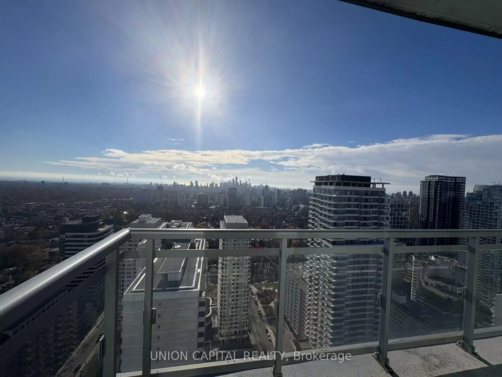 Photo 10 of Unit 3407, 89 Dunfield Avenue, Toronto, Mount Pleasant West — HOMEH