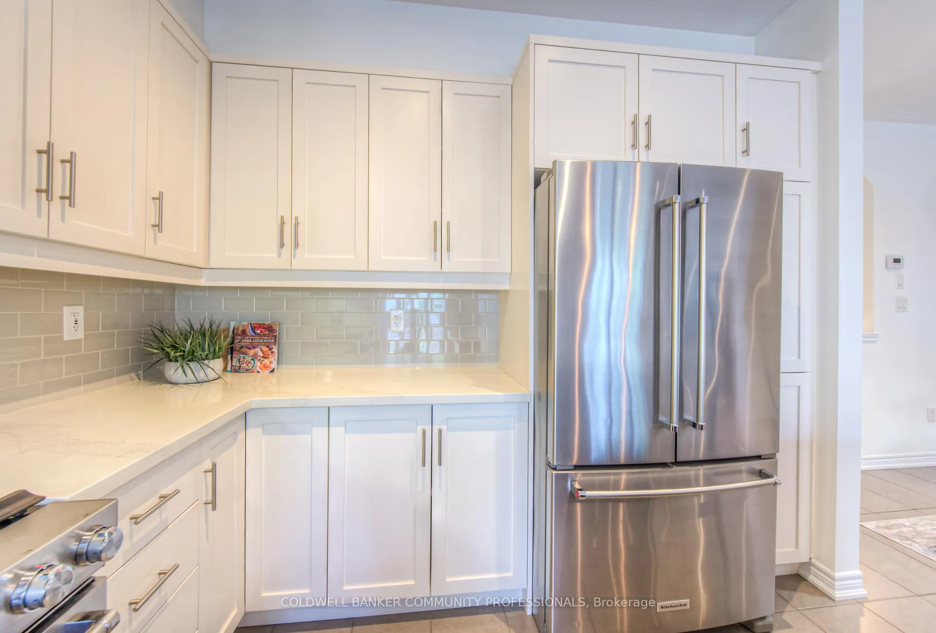 Photo 10 of Unit 38, 215 Dundas Street E, Hamilton, Waterdown — HOMEH
