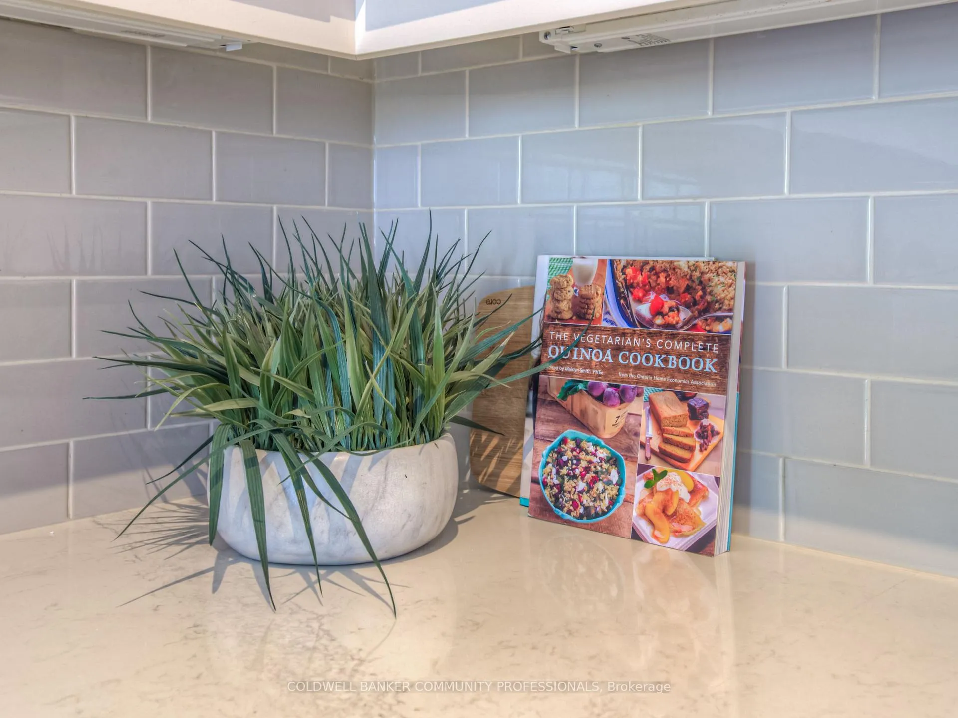 Photo 11 of Unit 38, 215 Dundas Street E, Hamilton, Waterdown — HOMEH