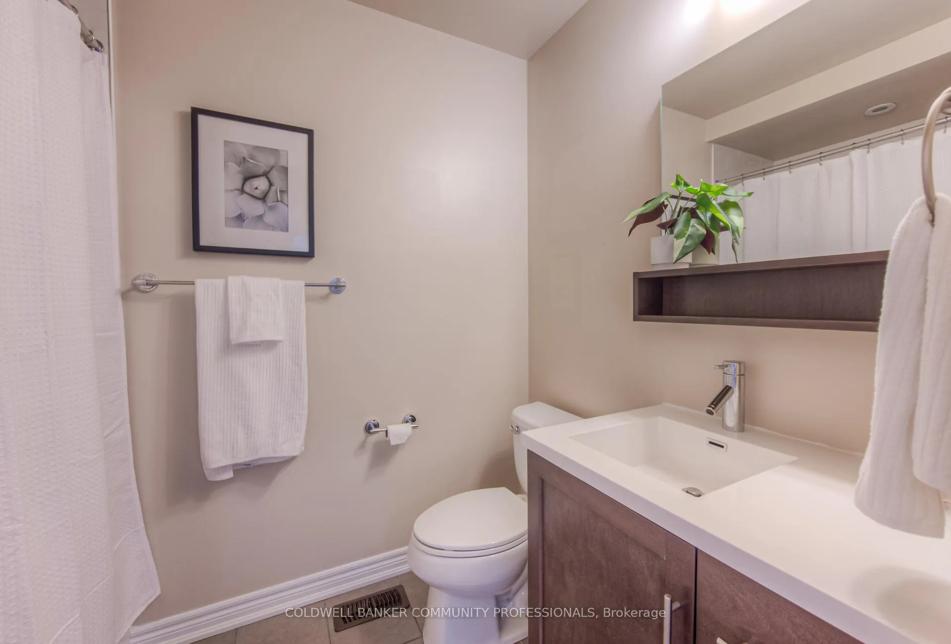 Photo 27 of Unit 38, 215 Dundas Street E, Hamilton, Waterdown — HOMEH