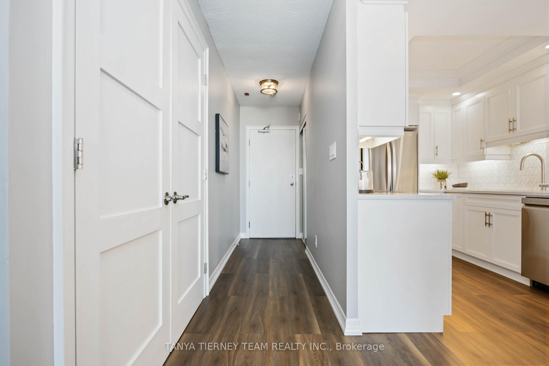 Photo 6 of Unit 1206, 711 Rossland Road E, Whitby, Pringle Creek — HOMEH