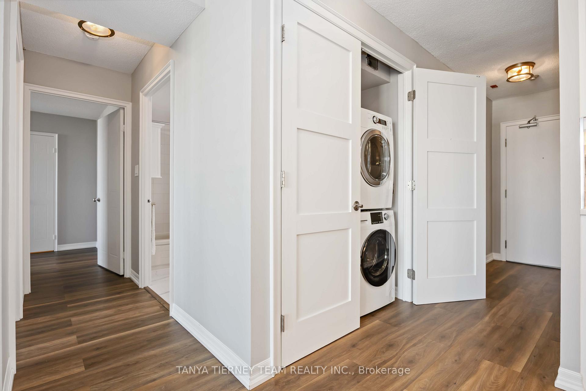 Photo 7 of Unit 1206, 711 Rossland Road E, Whitby, Pringle Creek — HOMEH
