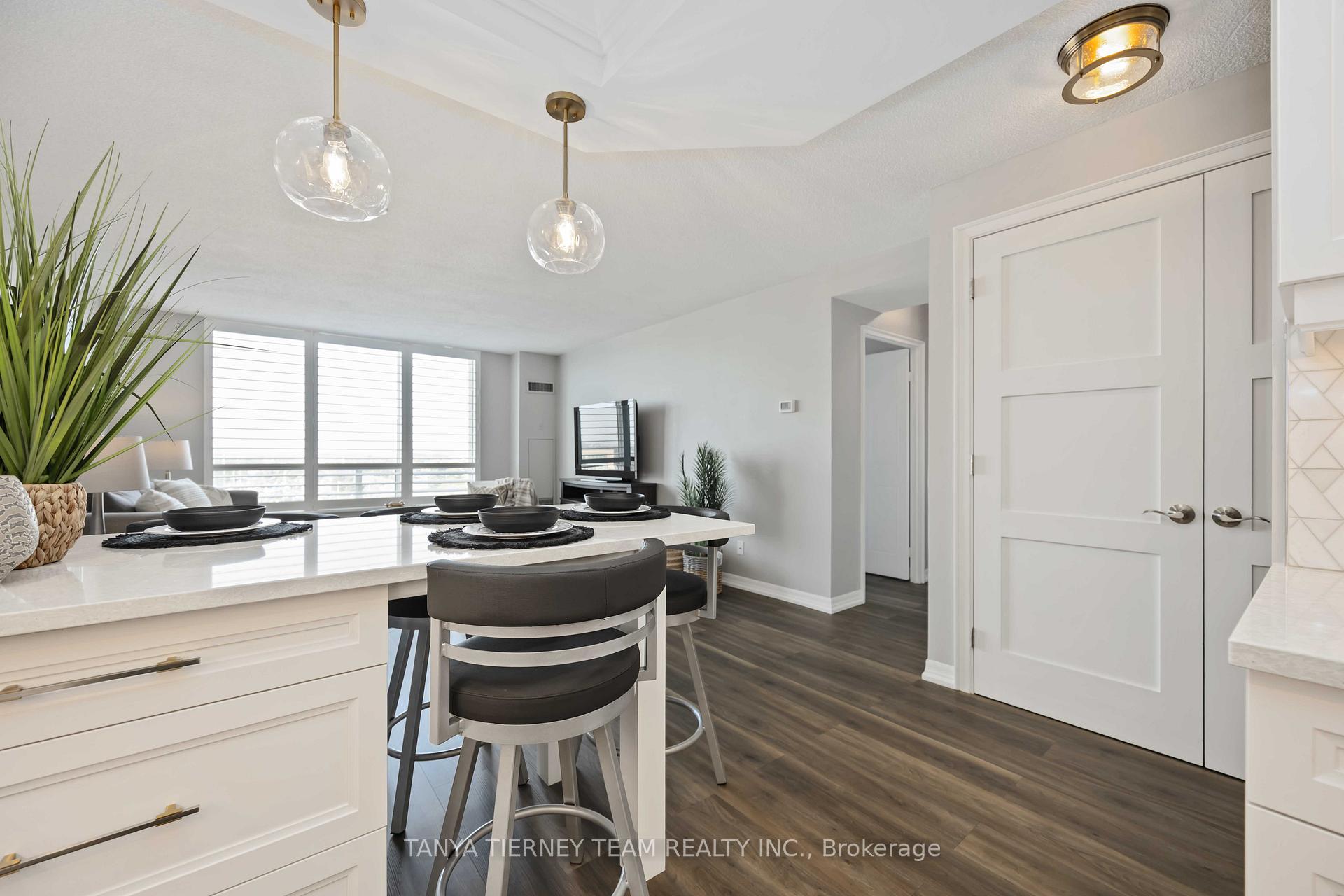 Photo 15 of Unit 1206, 711 Rossland Road E, Whitby, Pringle Creek — HOMEH