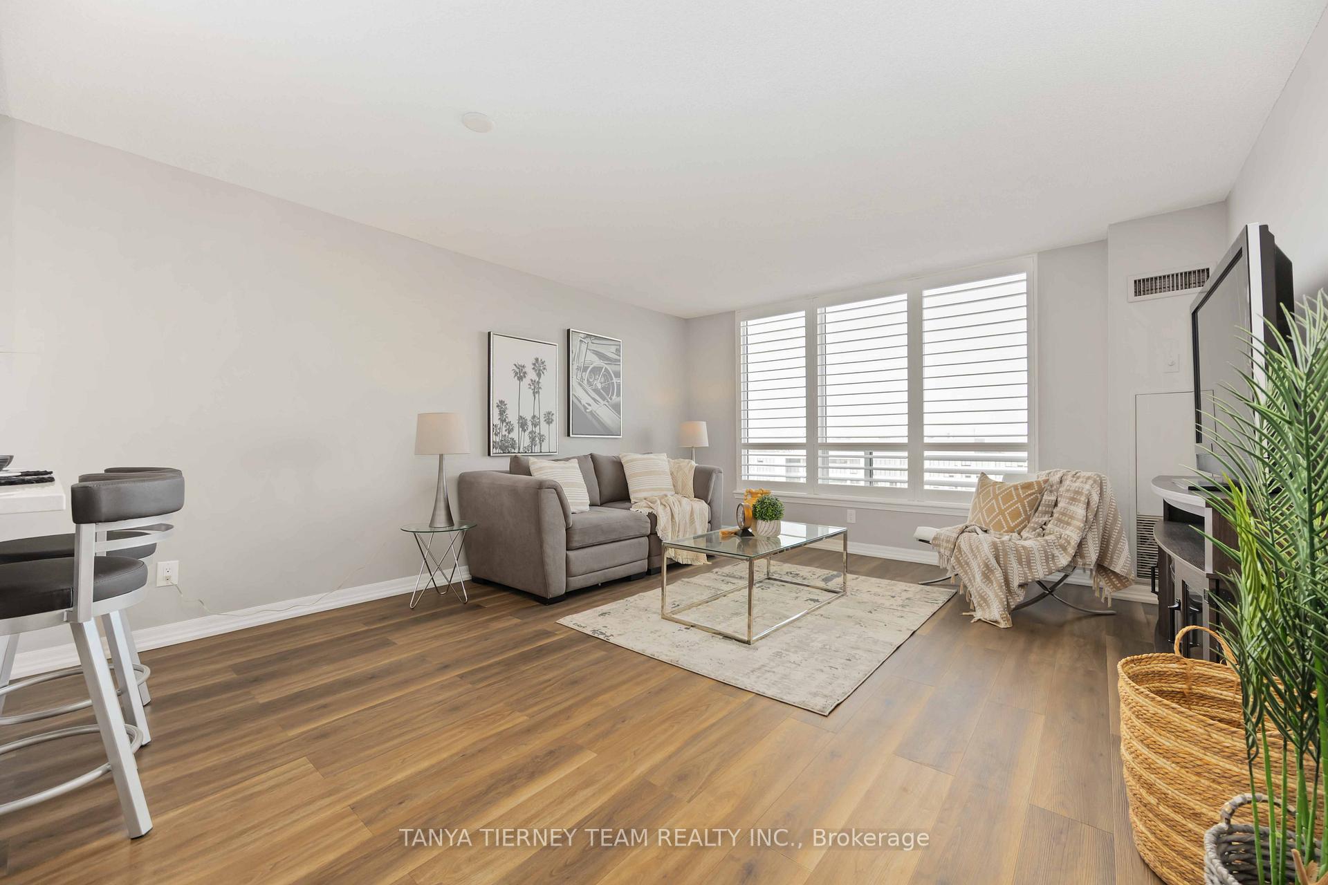 Photo 18 of Unit 1206, 711 Rossland Road E, Whitby, Pringle Creek — HOMEH