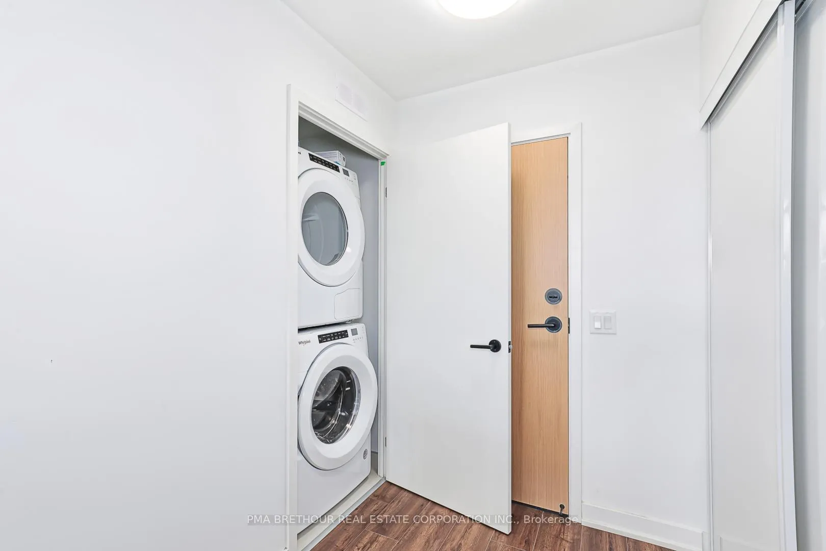 Photo 7 of Unit 210, 31 Huron Street, Collingwood — HOMEH