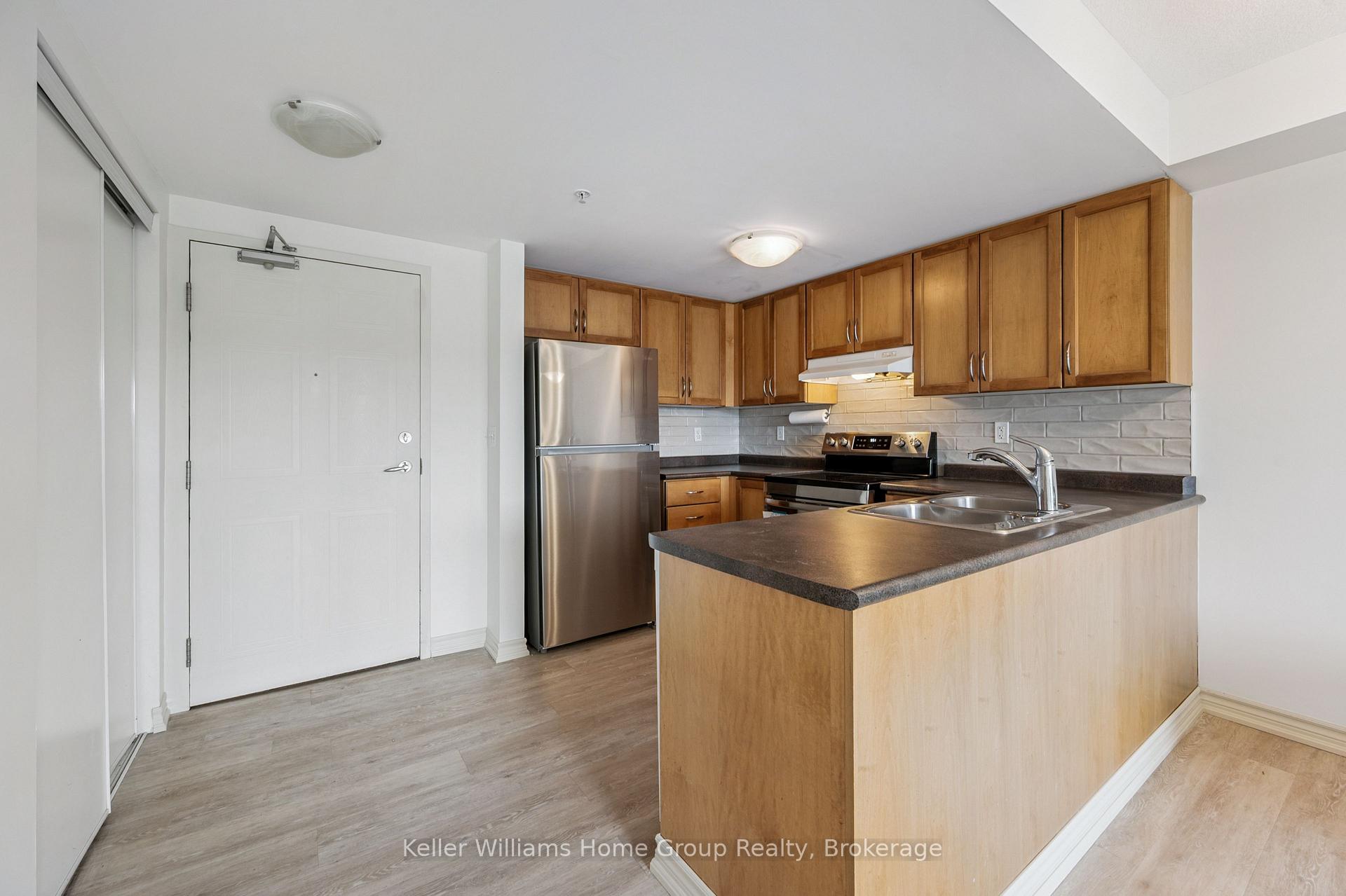 Photo 7 of Unit 411, 37 Goodwin Drive, Guelph, Pineridge/Westminster Woods — HOMEH