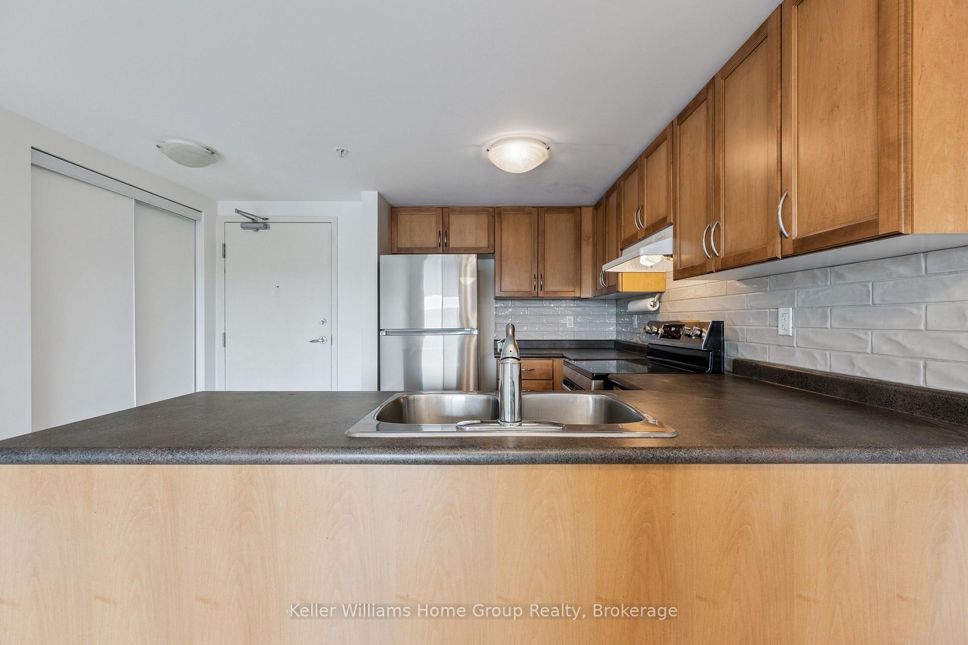 Photo 9 of Unit 411, 37 Goodwin Drive, Guelph, Pineridge/Westminster Woods — HOMEH