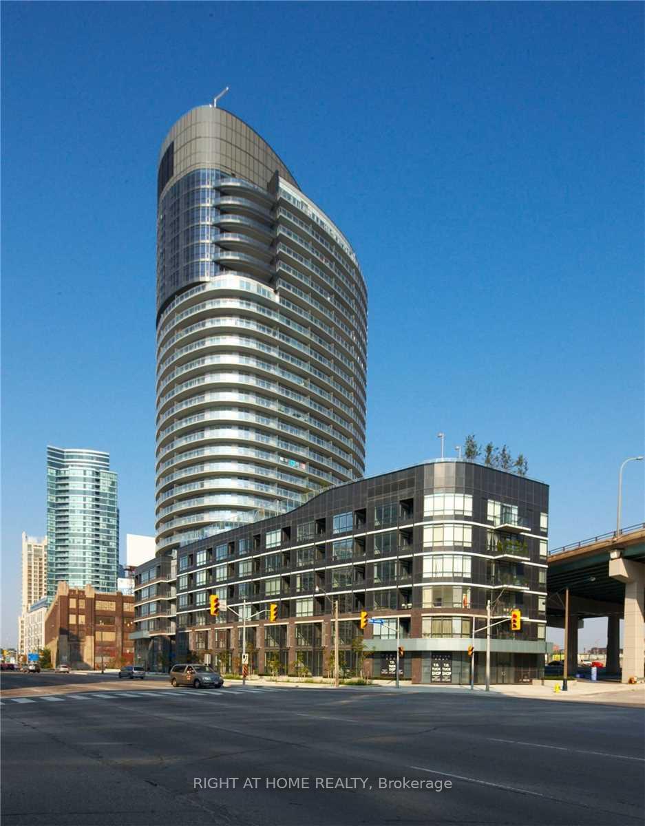 Front of Unit 202, 38 Dan Leckie Way