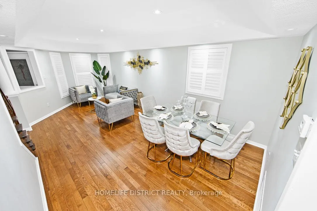 Photo 5 of 50 Weldrick Crescent, Clarington, Bowmanville — HOMEH