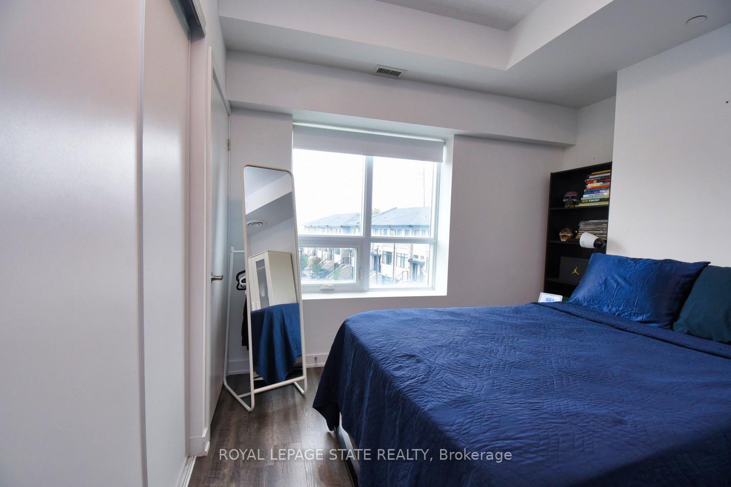 Photo 23 of Unit 315, 16 Markle Crescent, Hamilton, Ancaster — HOMEH