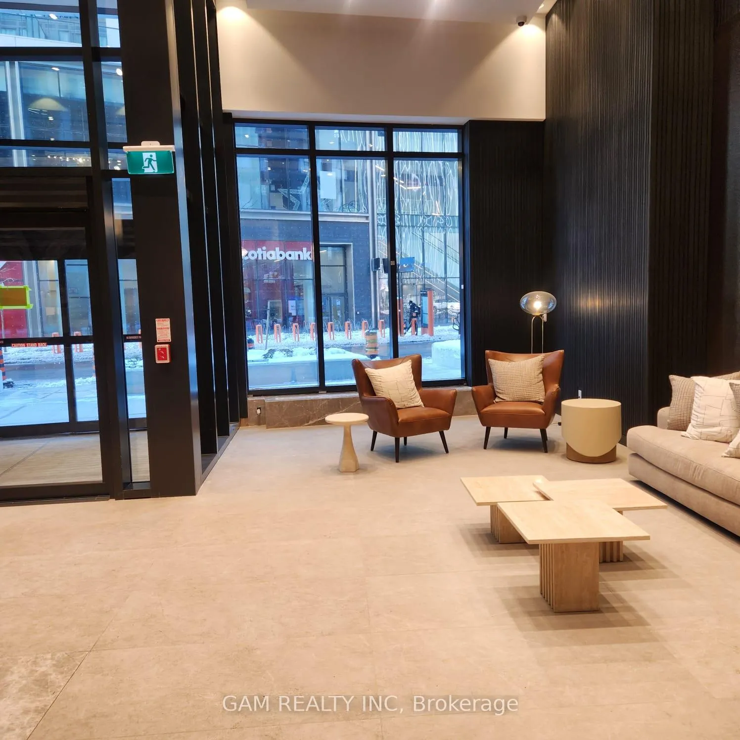 Photo 3 of Unit 1011, 20 Soudan Avenue, Toronto, Mount Pleasant West — HOMEH