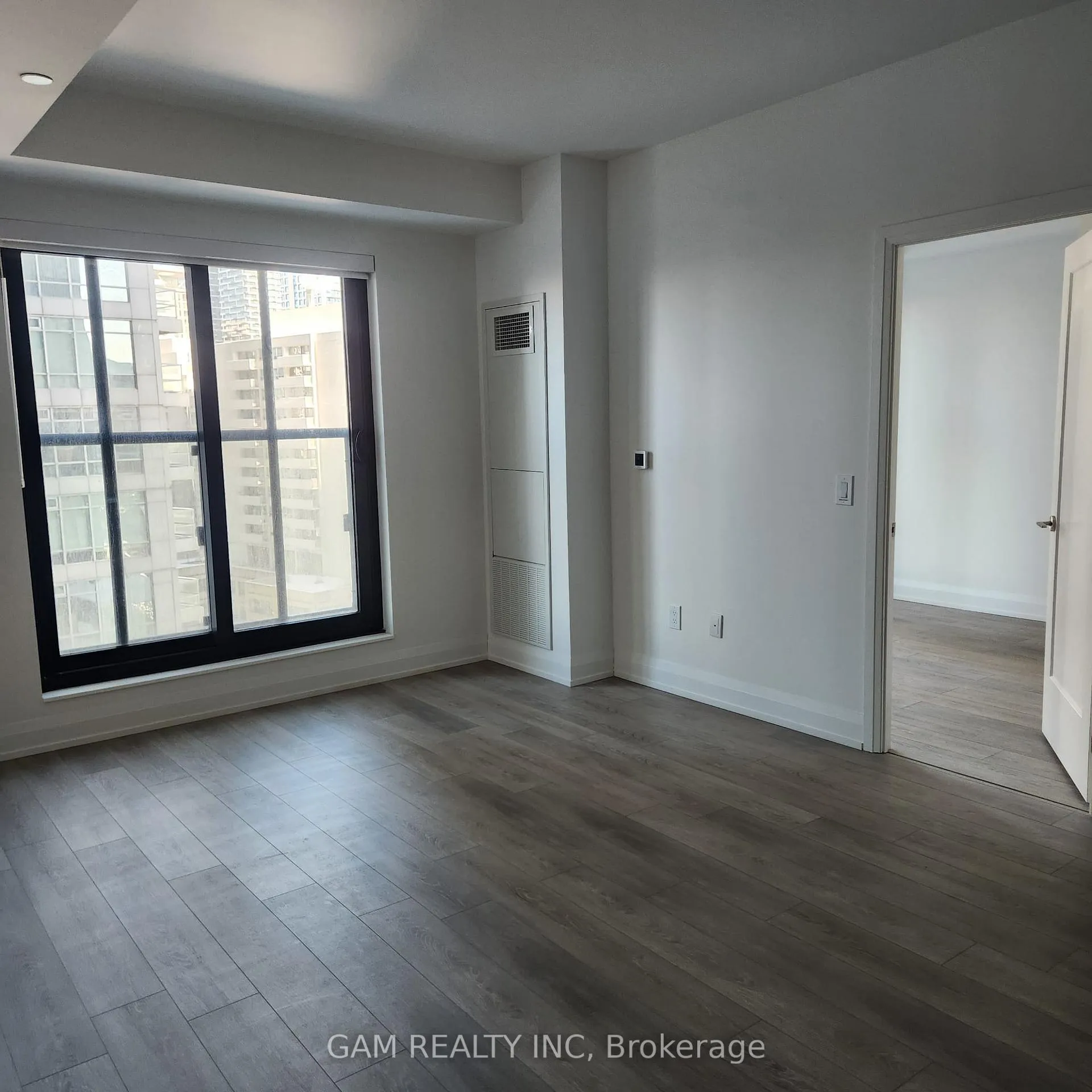 Photo 16 of Unit 1011, 20 Soudan Avenue, Toronto, Mount Pleasant West — HOMEH