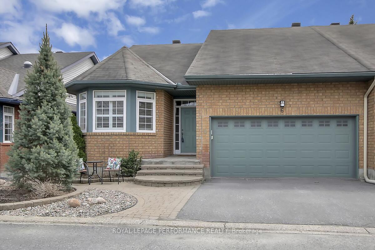 Front of 6 Briardale Crescent