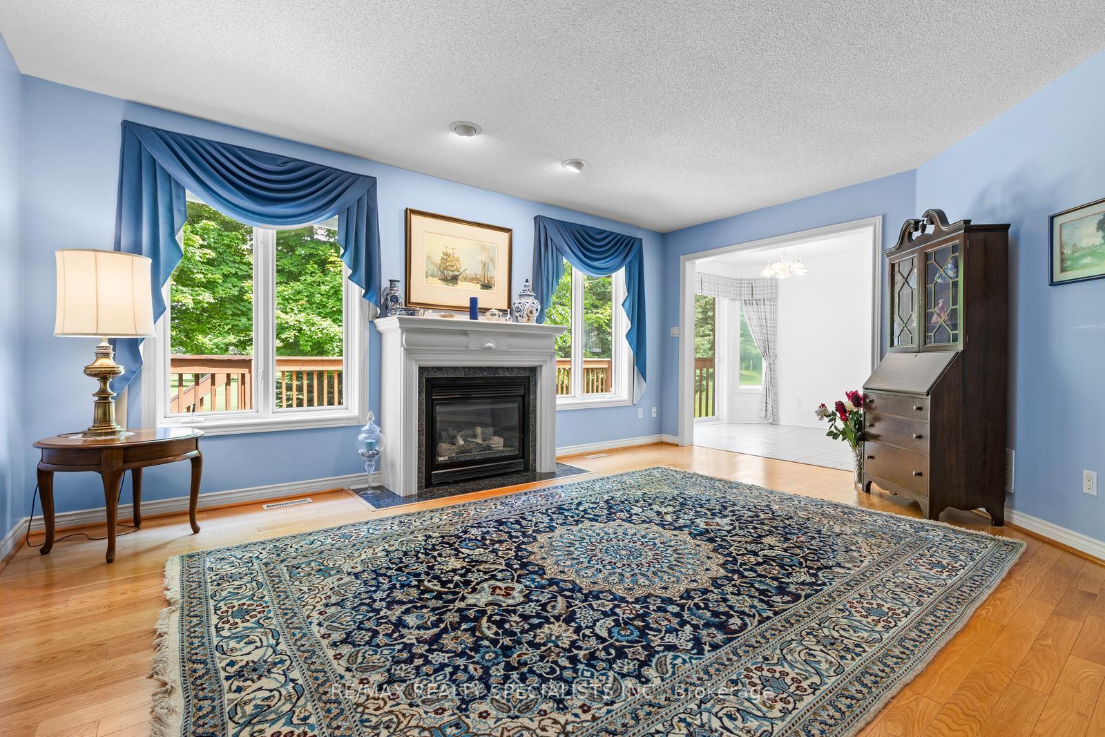 Photo 7 of 47 Sunset Boulevard, New Tecumseth, Alliston — HOMEH