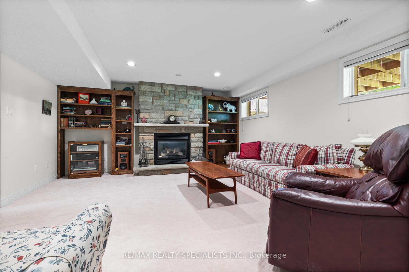 Photo 34 of 47 Sunset Boulevard, New Tecumseth, Alliston — HOMEH