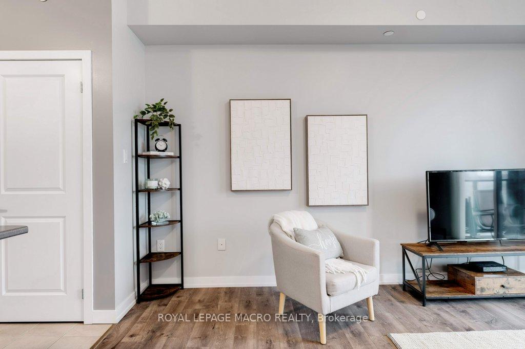 Photo 9 of Unit 413, 125 Shoreview Place, Hamilton, Lakeshore — HOMEH